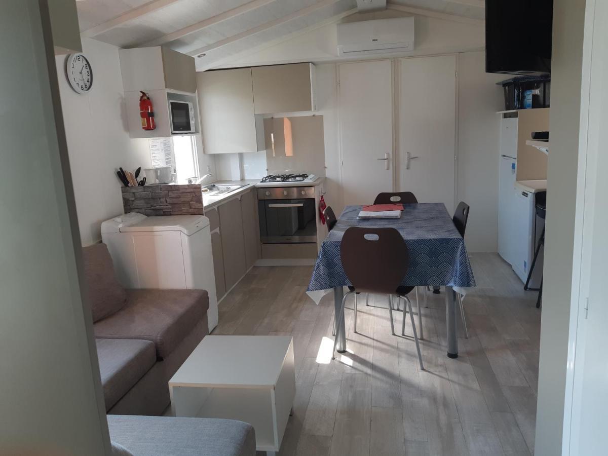 Les Mobiles Homes De La Palmyre 레 마트 외부 사진