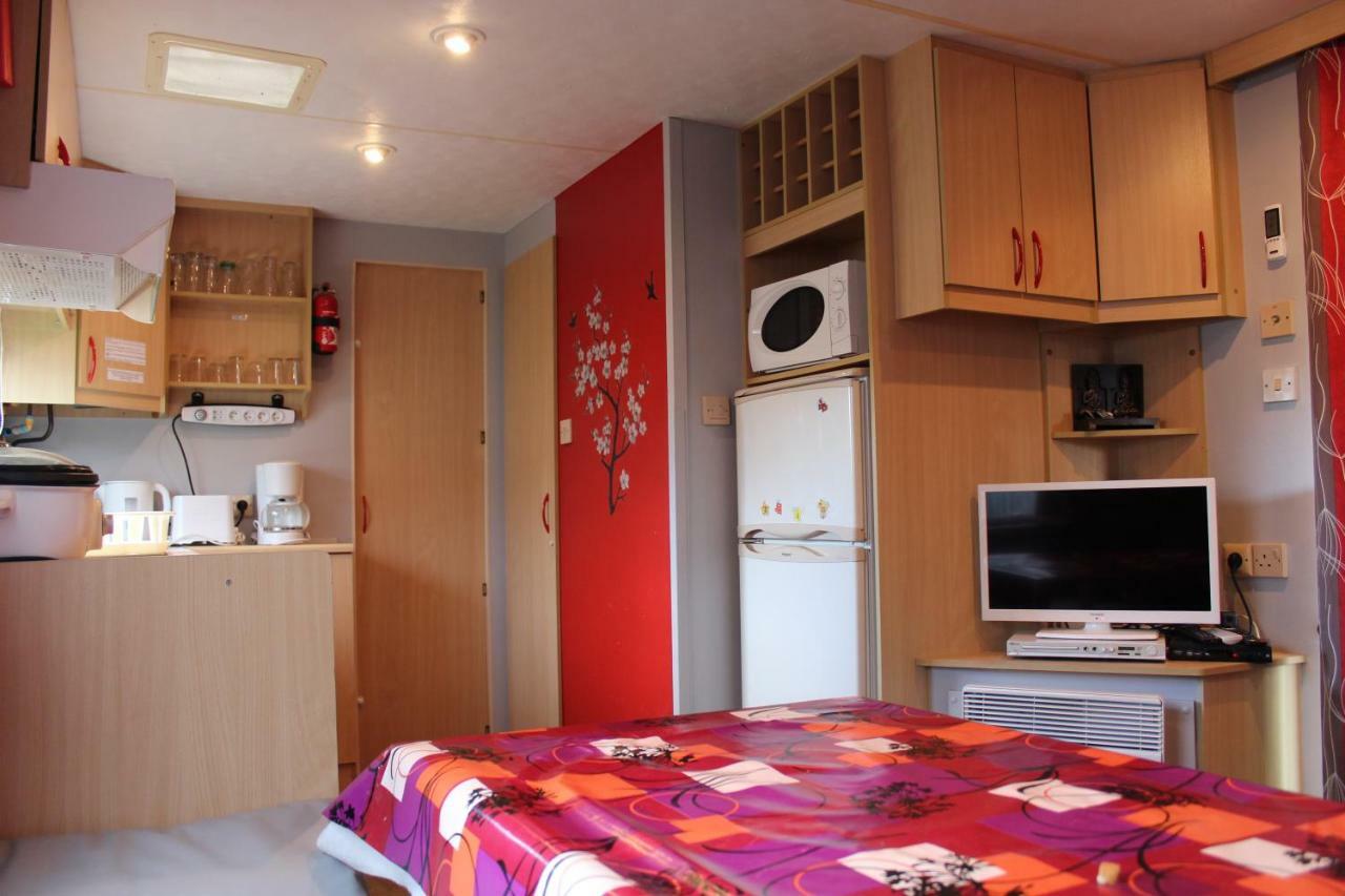 Les Mobiles Homes De La Palmyre 레 마트 외부 사진